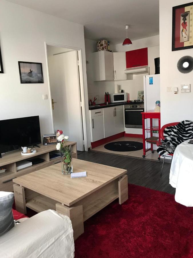 Jasmin Apartment Руан Екстериор снимка