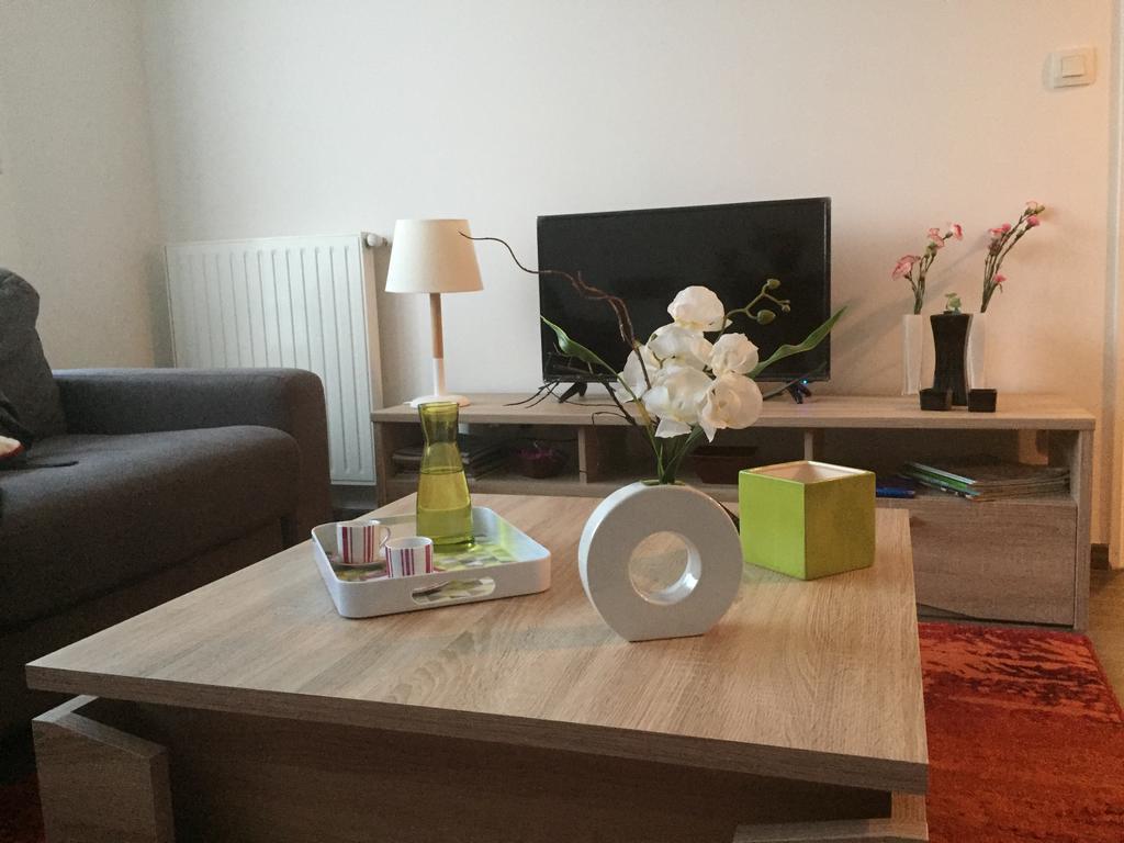Jasmin Apartment Руан Екстериор снимка