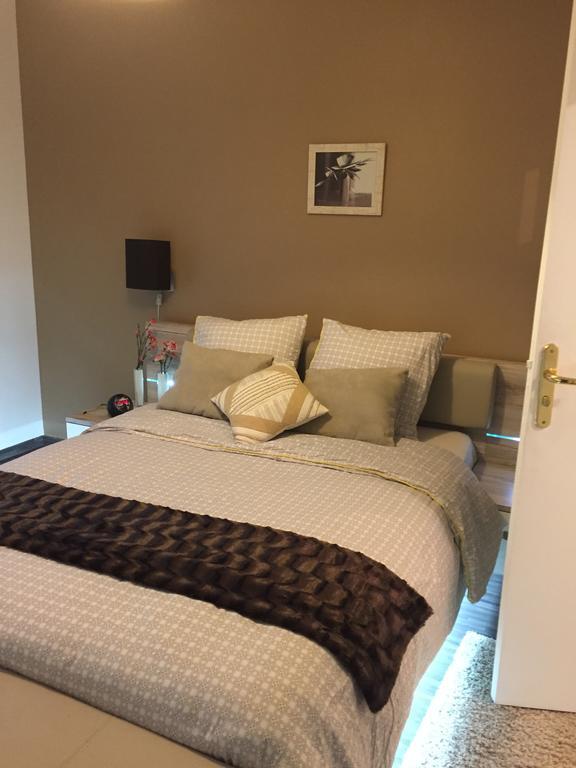 Jasmin Apartment Руан Екстериор снимка